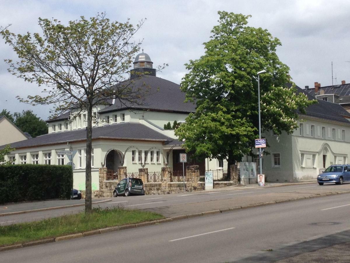 Im Ballhaus Neuhilbersdorf Chemnitz Dış mekan fotoğraf