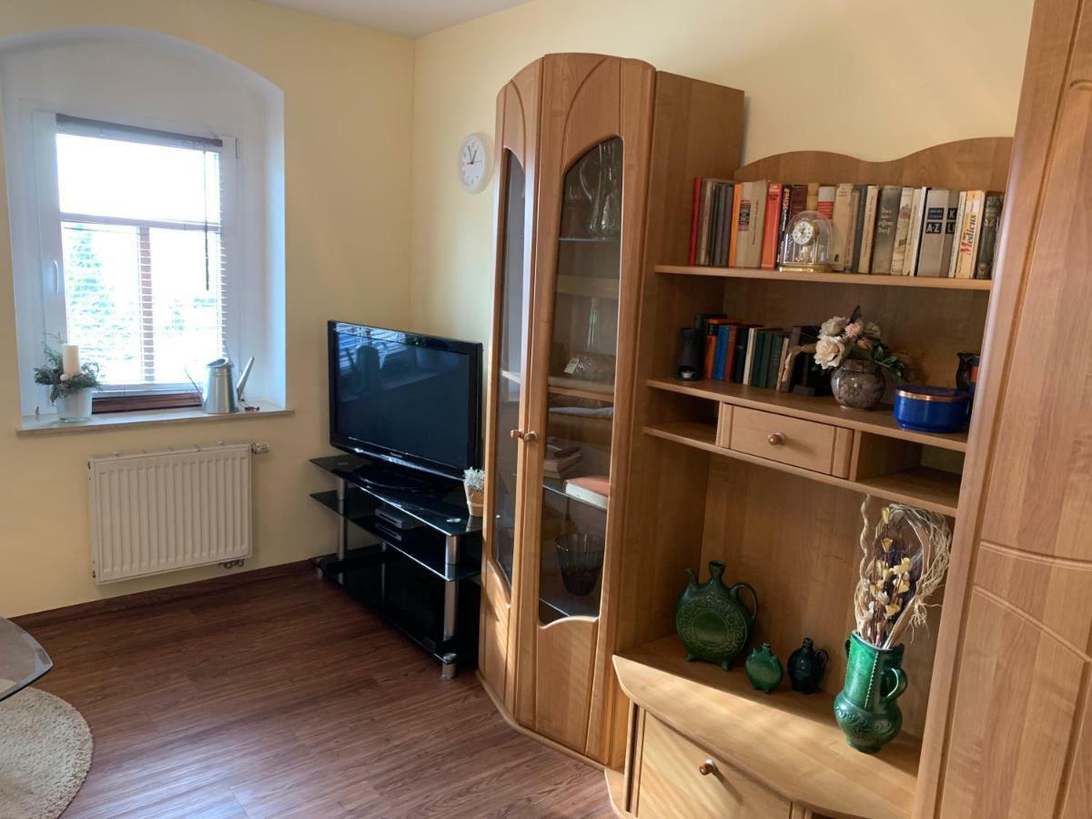 Im Ballhaus Neuhilbersdorf Chemnitz Dış mekan fotoğraf