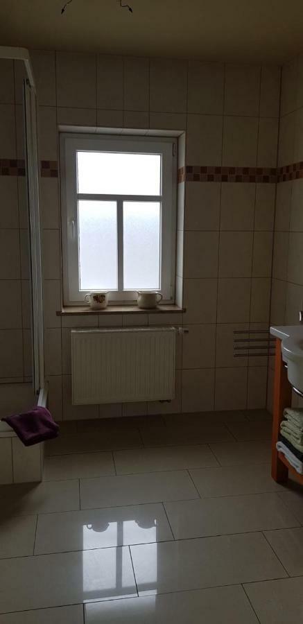 Im Ballhaus Neuhilbersdorf Chemnitz Dış mekan fotoğraf